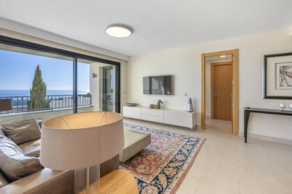 88caa3a7a2a2a3c97d02599f4ae031bb - 4