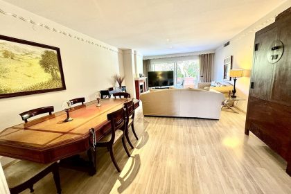 894e9a8d5eb14bb6f14c3e2679bff146 - 5