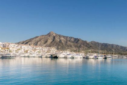 8967e1e0b190d2d86a51d4d15acbe9a4 - 21