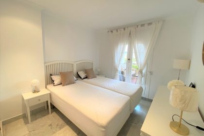 89952ee33f9091e4d5268386457461e7 - 11