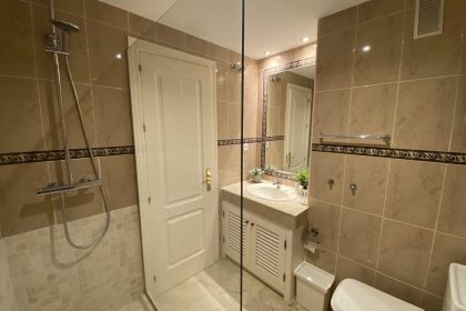 89952ee33f9091e4d5268386457461e7 - 13