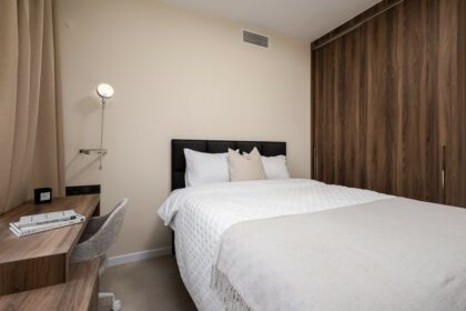 89c57a28eafd7469a0e2737ad9971334 - 17