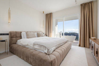 89c57a28eafd7469a0e2737ad9971334 - 9