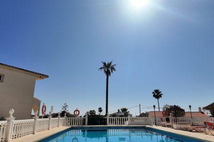 89cbb9e418caf443af04392c1c5b28f2 - 20