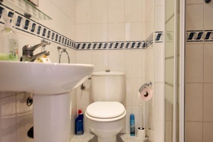 89cbb9e418caf443af04392c1c5b28f2 - 25