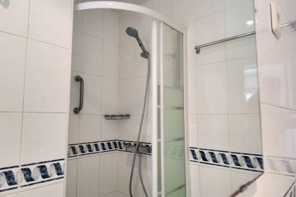 89cbb9e418caf443af04392c1c5b28f2 - 27