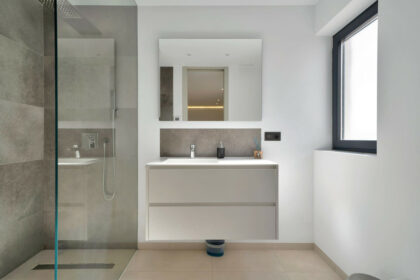 89d8fbe48e9e4d23e92821b7515528a1 - 17