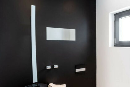 89d8fbe48e9e4d23e92821b7515528a1 - 18