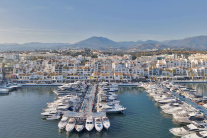 89d8fbe48e9e4d23e92821b7515528a1 - 23