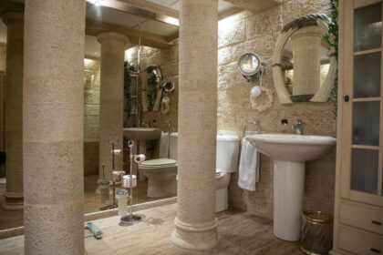 8a28b77e708f8879ca386f2c71a7adae - 8