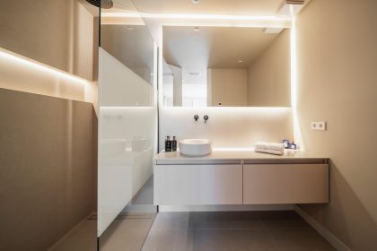 8b5dd24448b4f3f57a3d37611427fa4d - 21