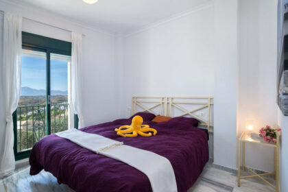 8b6b9b7584421bd4641d675272680b96 - 8