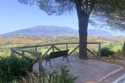 8b8d5f8be6885dfc5e73b1bbc94eae48 - 56