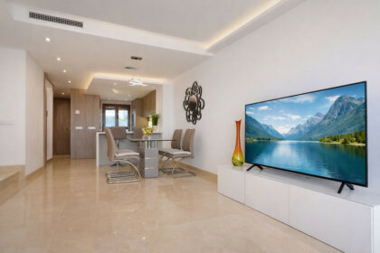 8b8d5f8be6885dfc5e73b1bbc94eae48 - 9