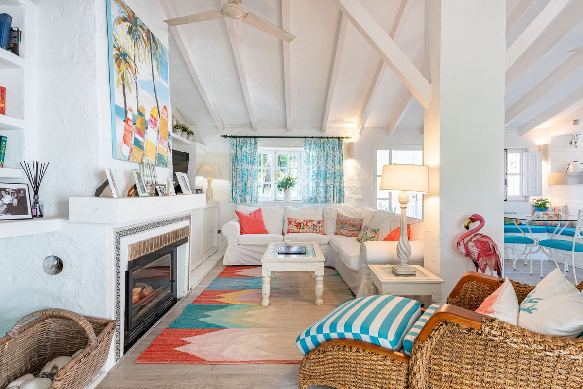 8ba9edb710b3a0a2d8e459d4c78fc208 - 3