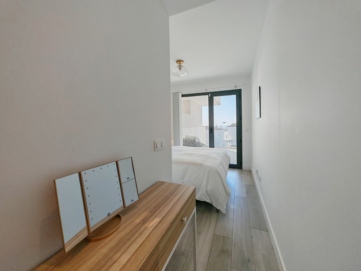 8bf7ad4a69b7a013674bd5bc511fed1f - 11