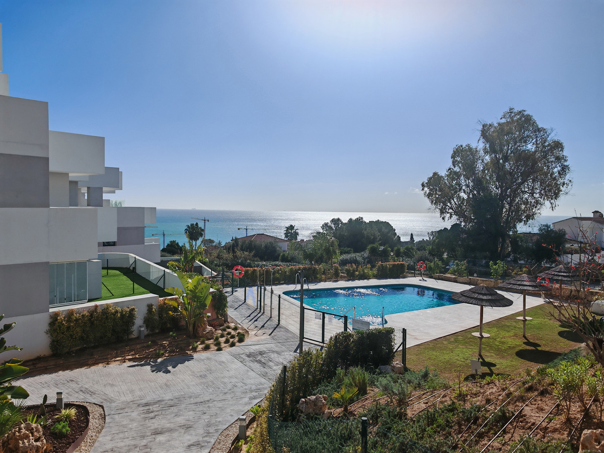 8bf7ad4a69b7a013674bd5bc511fed1f - 17