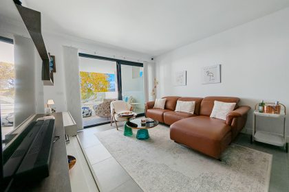 8bf7ad4a69b7a013674bd5bc511fed1f - 2