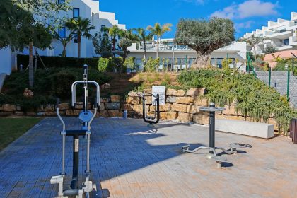 8bf7ad4a69b7a013674bd5bc511fed1f - 21