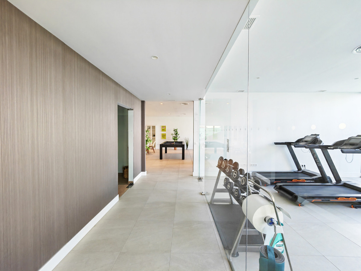 8bf7ad4a69b7a013674bd5bc511fed1f - 24