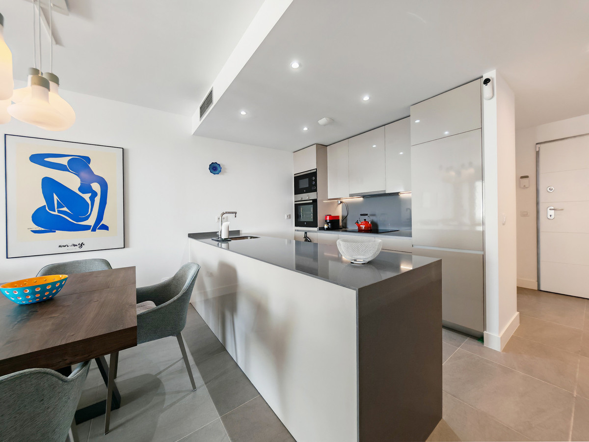 8bf7ad4a69b7a013674bd5bc511fed1f - 4