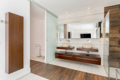 8c1a8e6e26cf0b4efd2246e9cd5deaab - 12