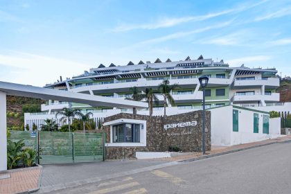 8c4b4095f79c28807c408c3e8bac9661 - 22