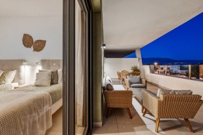 8c4b4095f79c28807c408c3e8bac9661 - 31