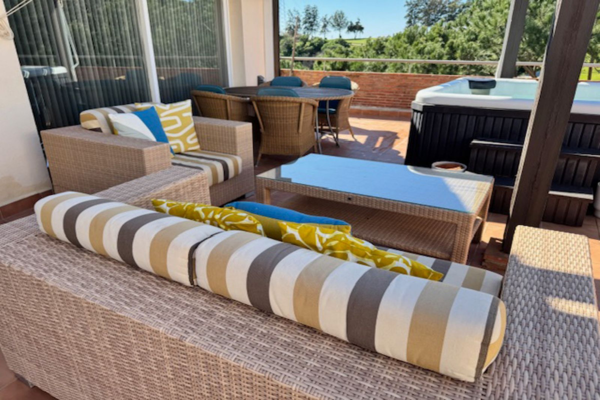 8c59ae277ea91c12e829b76fef4c0da1 - 28