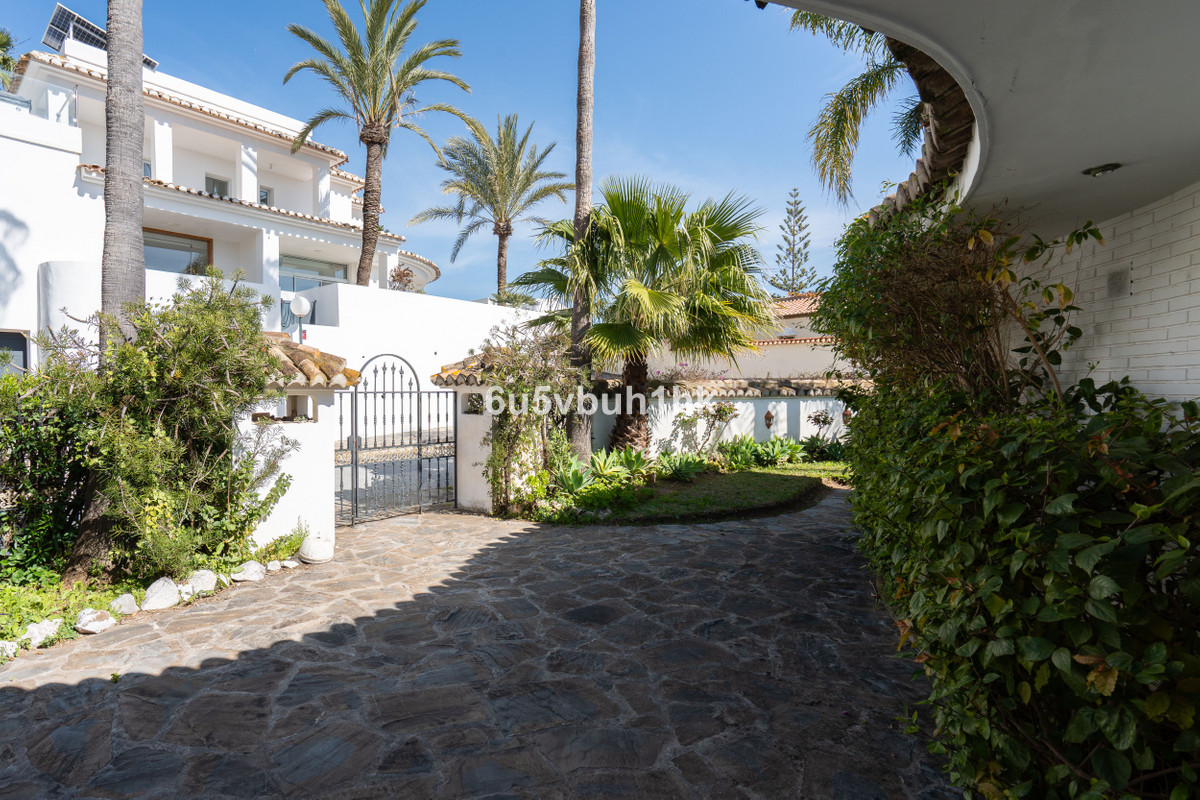 8c70d0e951ad229303e1490e7c362eed - 27