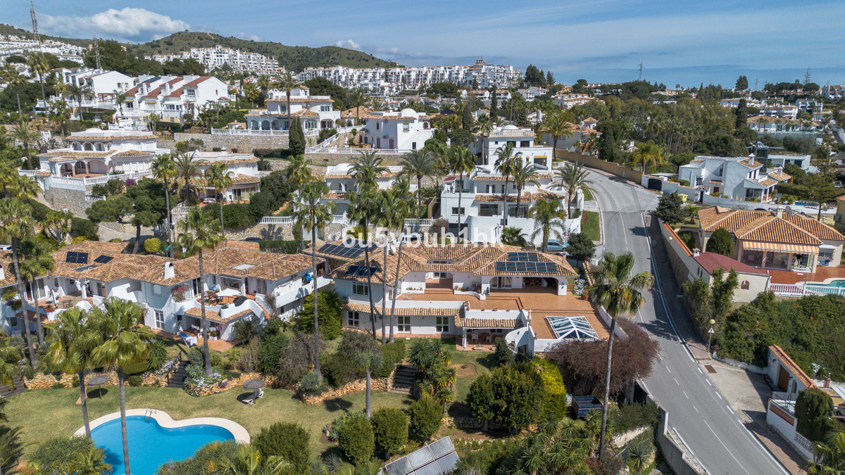 8c70d0e951ad229303e1490e7c362eed - 35