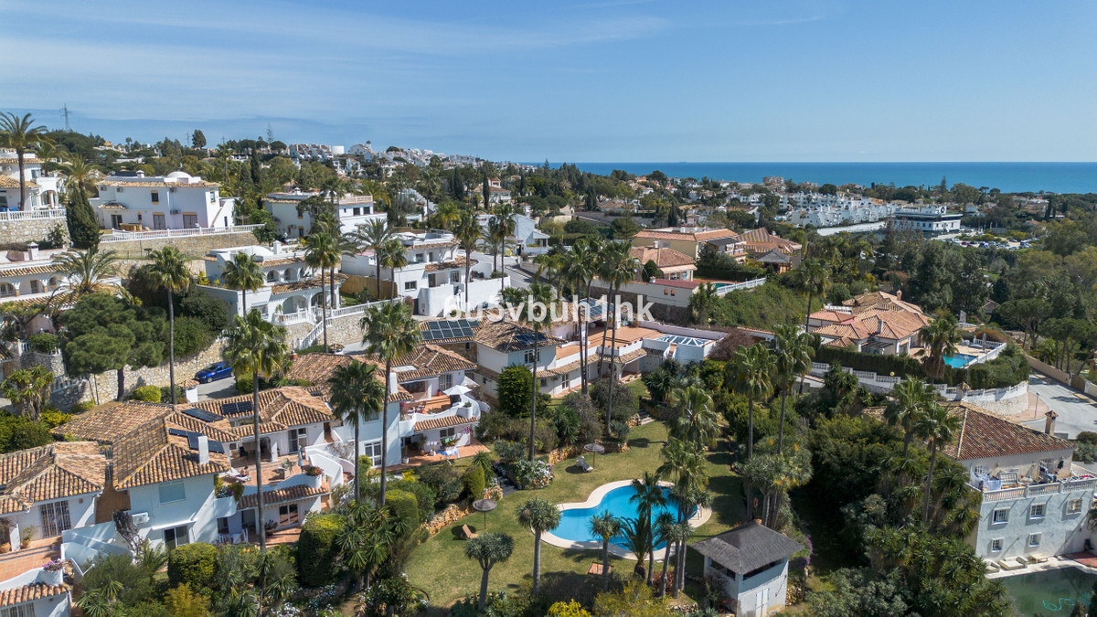 8c70d0e951ad229303e1490e7c362eed - 38