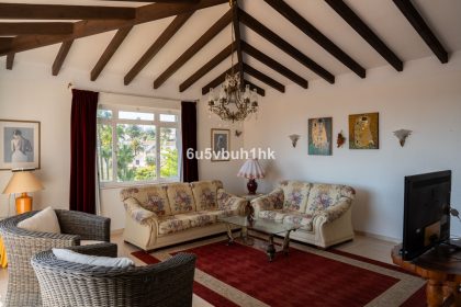 8c70d0e951ad229303e1490e7c362eed - 42