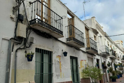 8c848a0bd91c82b99c3a2ac9913ac28f - 1