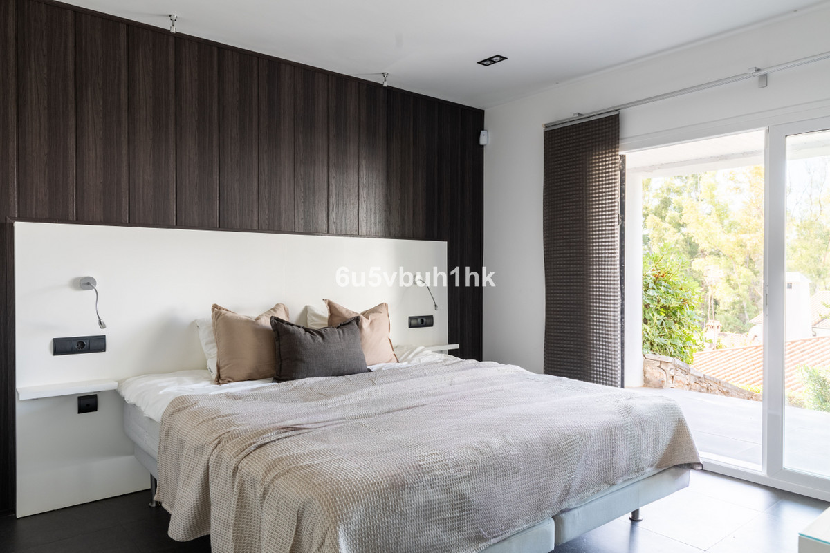 8cdfe2962f0aa548f5fa037421e83475 - 12