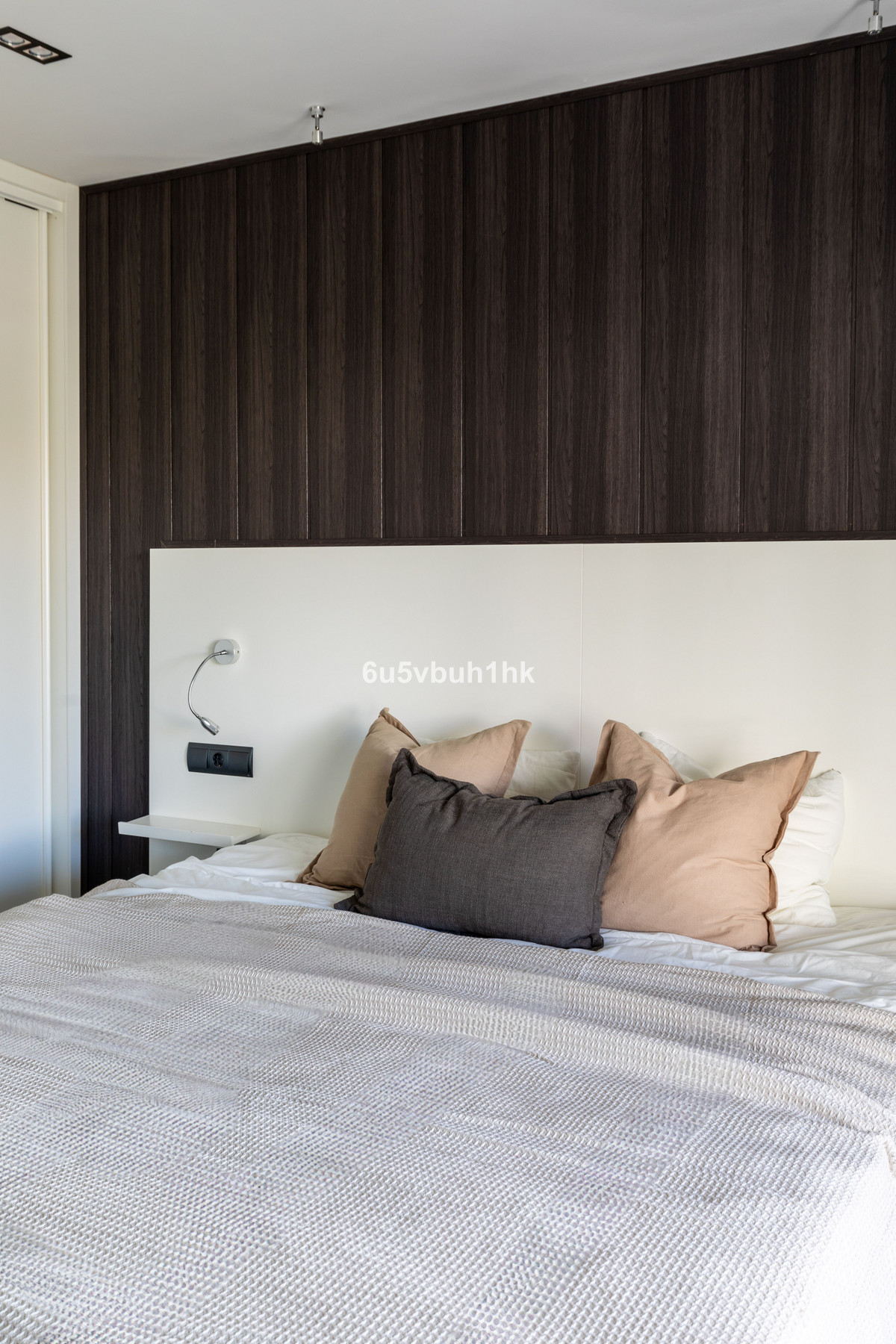 8cdfe2962f0aa548f5fa037421e83475 - 13