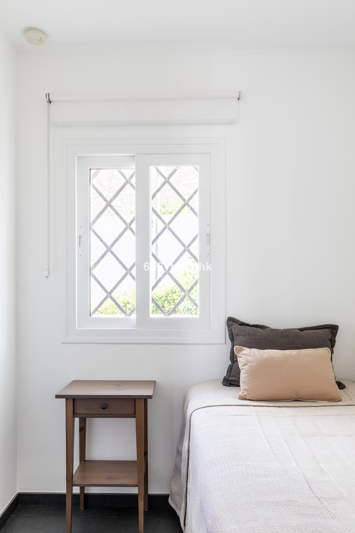 8cdfe2962f0aa548f5fa037421e83475 - 16