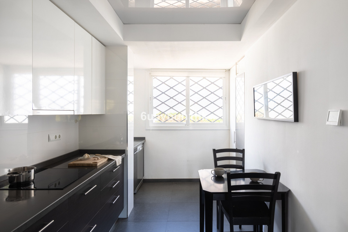 8cdfe2962f0aa548f5fa037421e83475 - 9