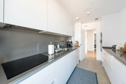 8d229d7182b2d00af12177b44c3d5af8 - 14