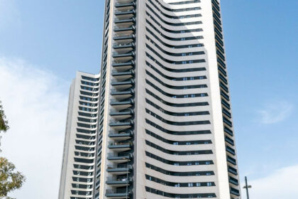 8d229d7182b2d00af12177b44c3d5af8 - 31