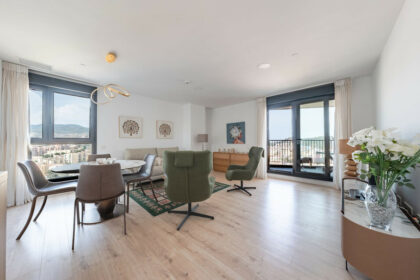 8d229d7182b2d00af12177b44c3d5af8 - 7