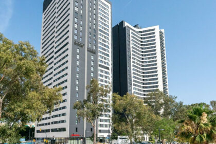 8d229d7182b2d00af12177b44c3d5af8 - 9