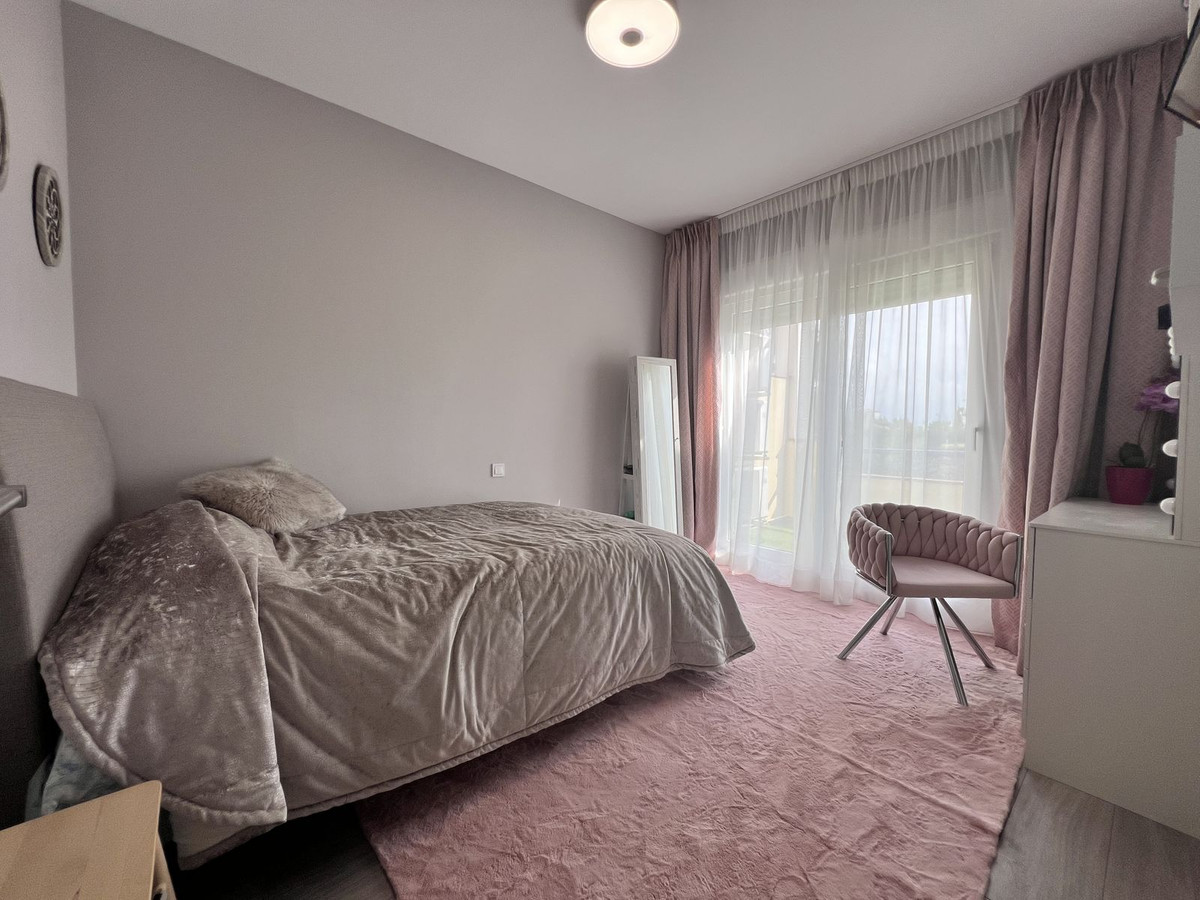 8db4b48a5229f90a6acb879a741843f1 - 19