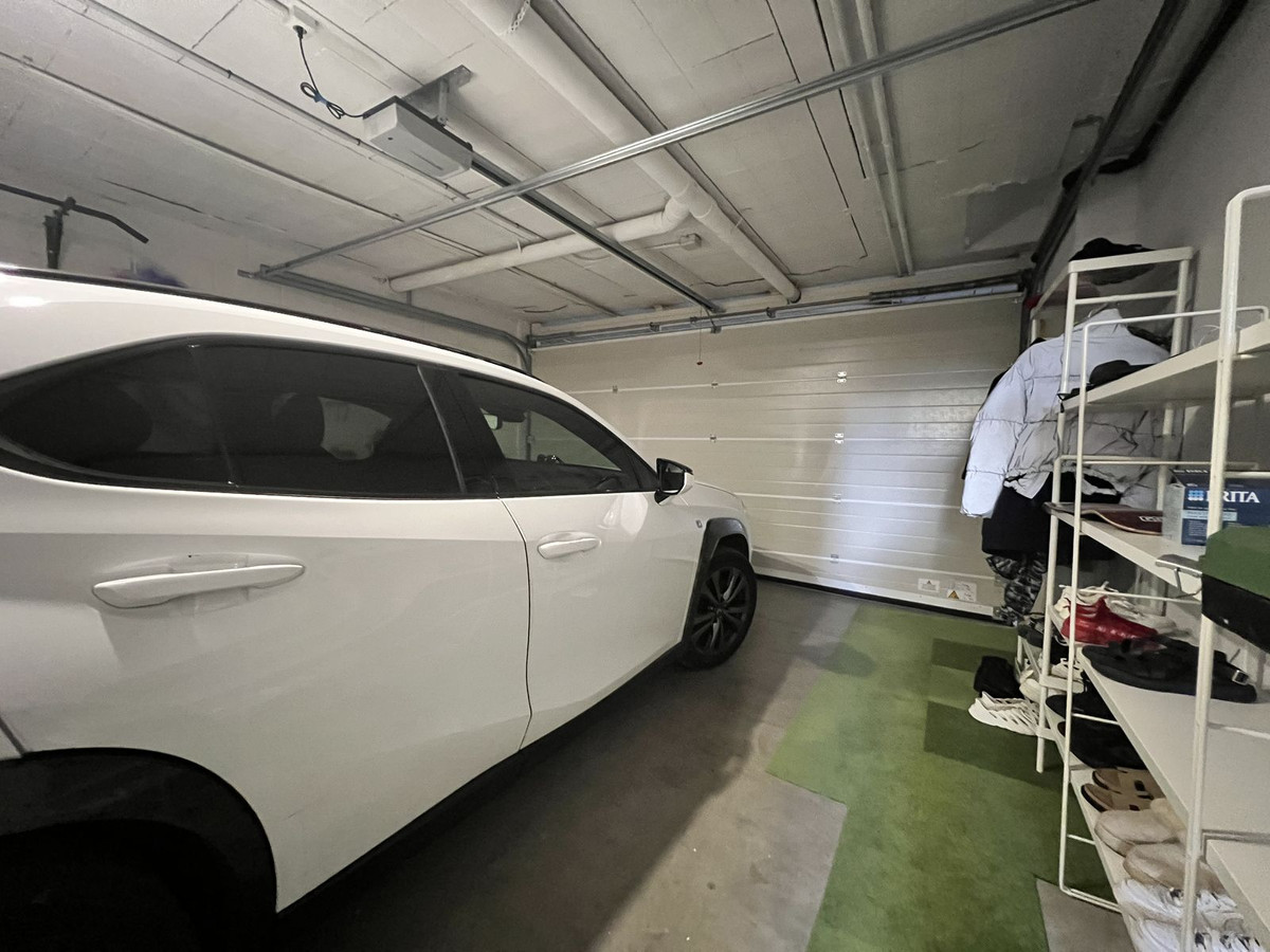 8db4b48a5229f90a6acb879a741843f1 - 26