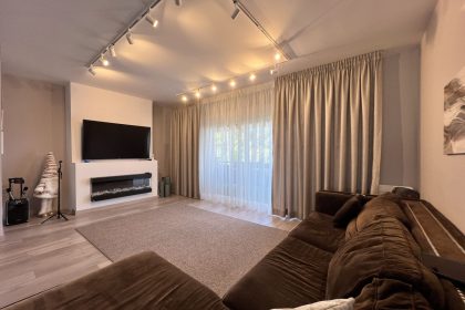 8db4b48a5229f90a6acb879a741843f1 - 5