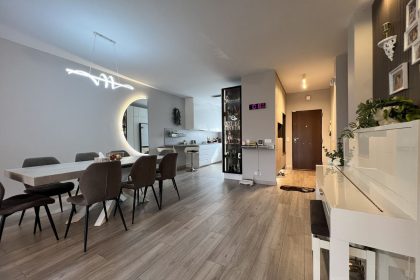 8db4b48a5229f90a6acb879a741843f1 - 7