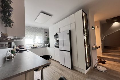 8db4b48a5229f90a6acb879a741843f1 - 9