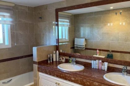 8dfe8bacca95955d3e17ab196bf515fe - 14