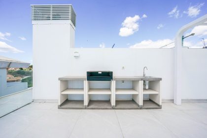 8e141fba1b54809beb31967fc0072a9c - 4