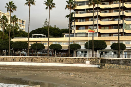 8e9f3fd89b40d573599d7048e868416f - 10